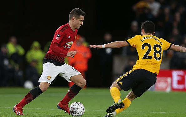 黑的主教练 黑的主教练